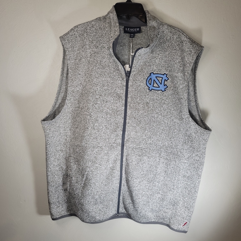 NWT UNC League Gray Sleeveless Zippet Vest with UNC Logo - Mens 2XL